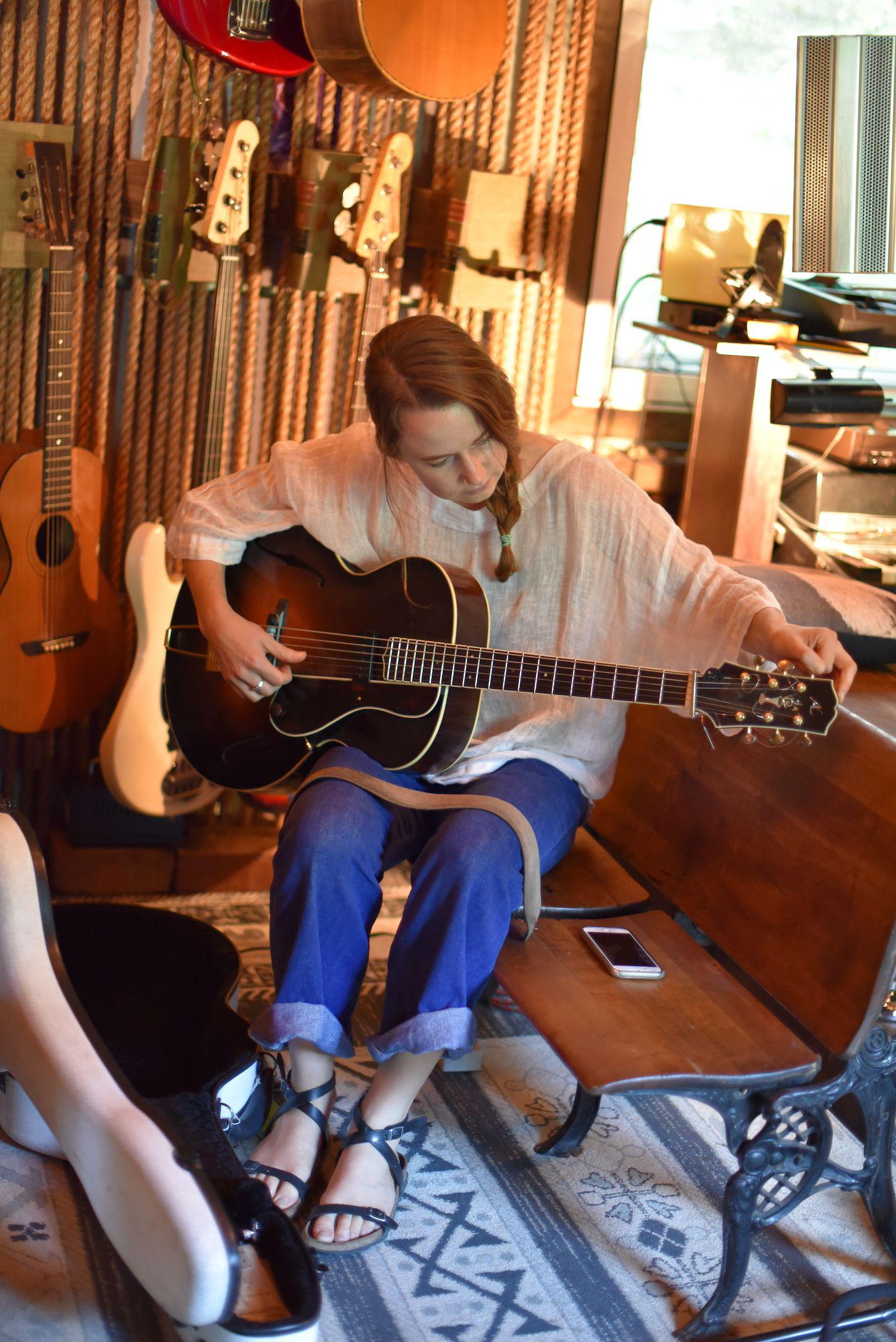 image for This Indie Folk Song Has Roots in Ashland and Paris (FFO Ray LaMontagne). - Krister Axel: Weightless Heart