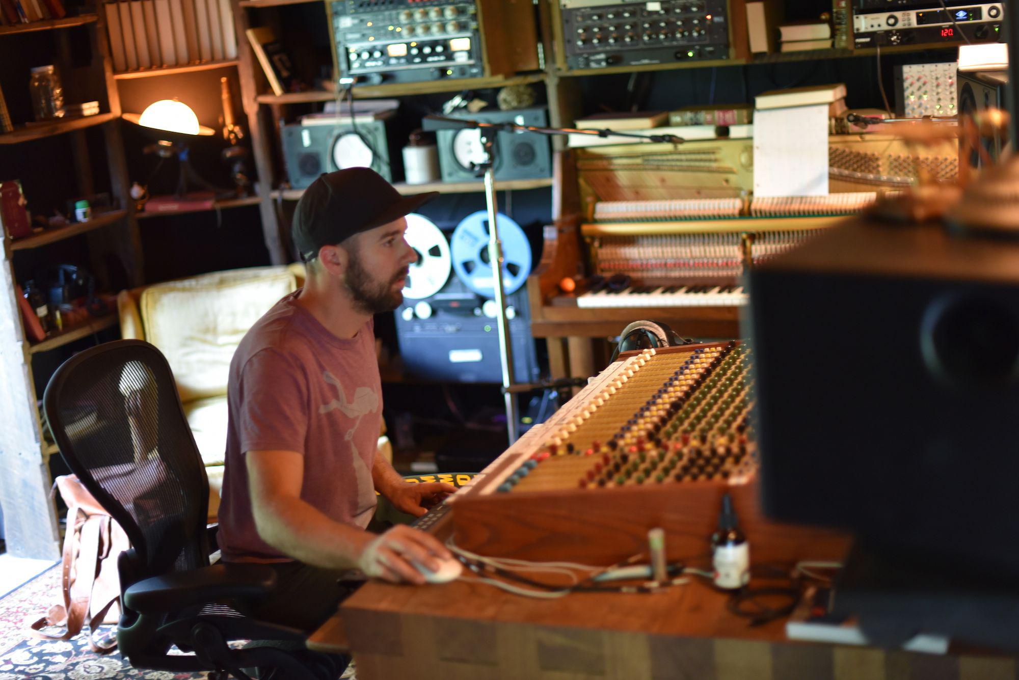 image for This Indie Folk Song Has Roots in Ashland and Paris (FFO Ray LaMontagne). - Krister Axel: Weightless Heart