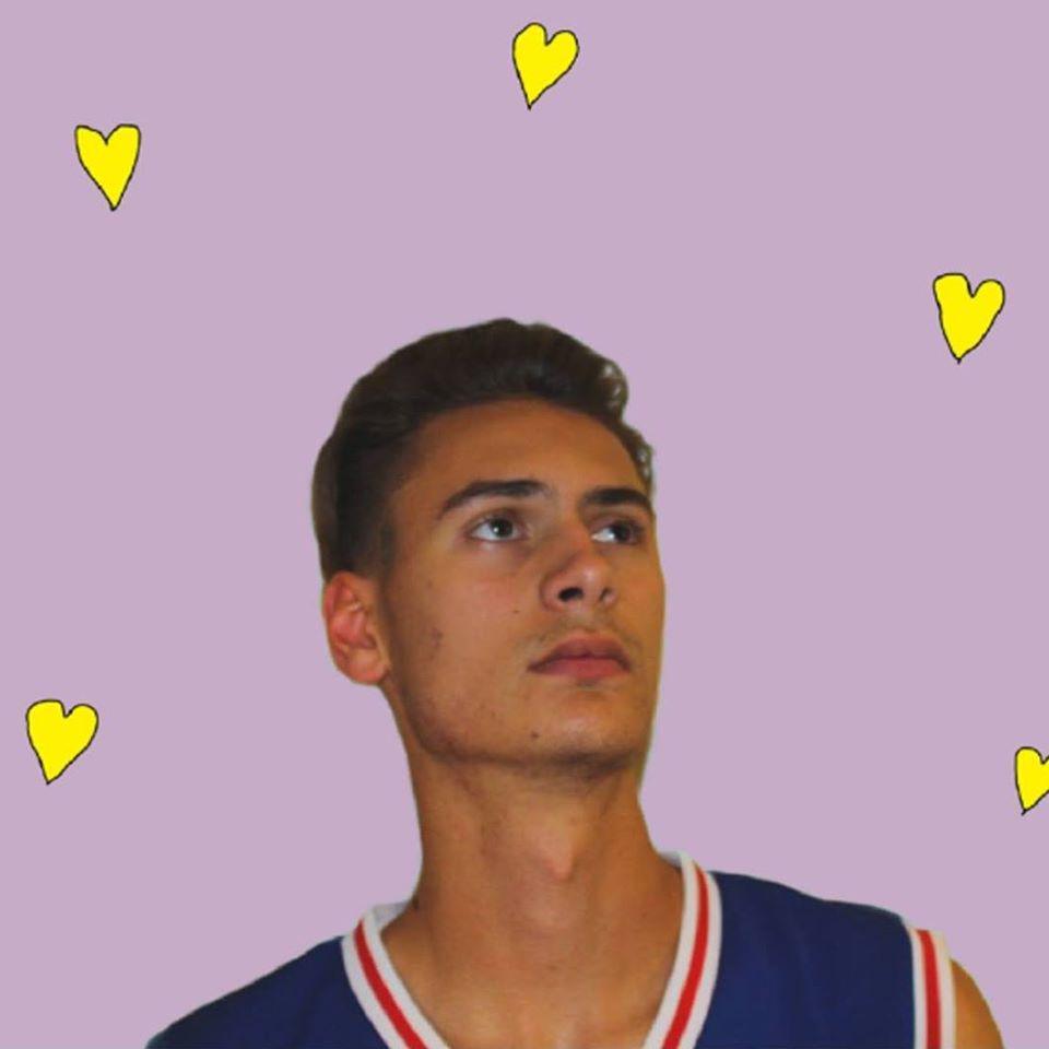 Arista Records Prodigy from New Jersey. - Ant Saunders: Yellow Hearts (music video)