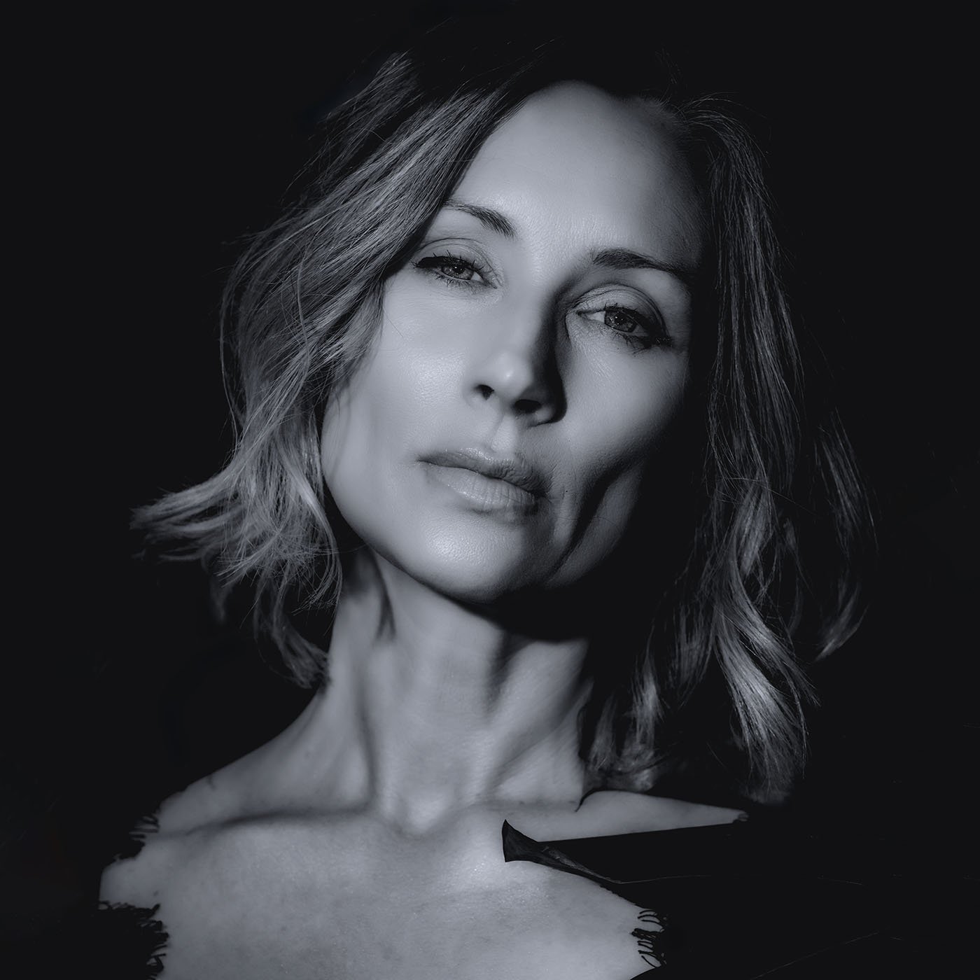 Astara Black - Other Side