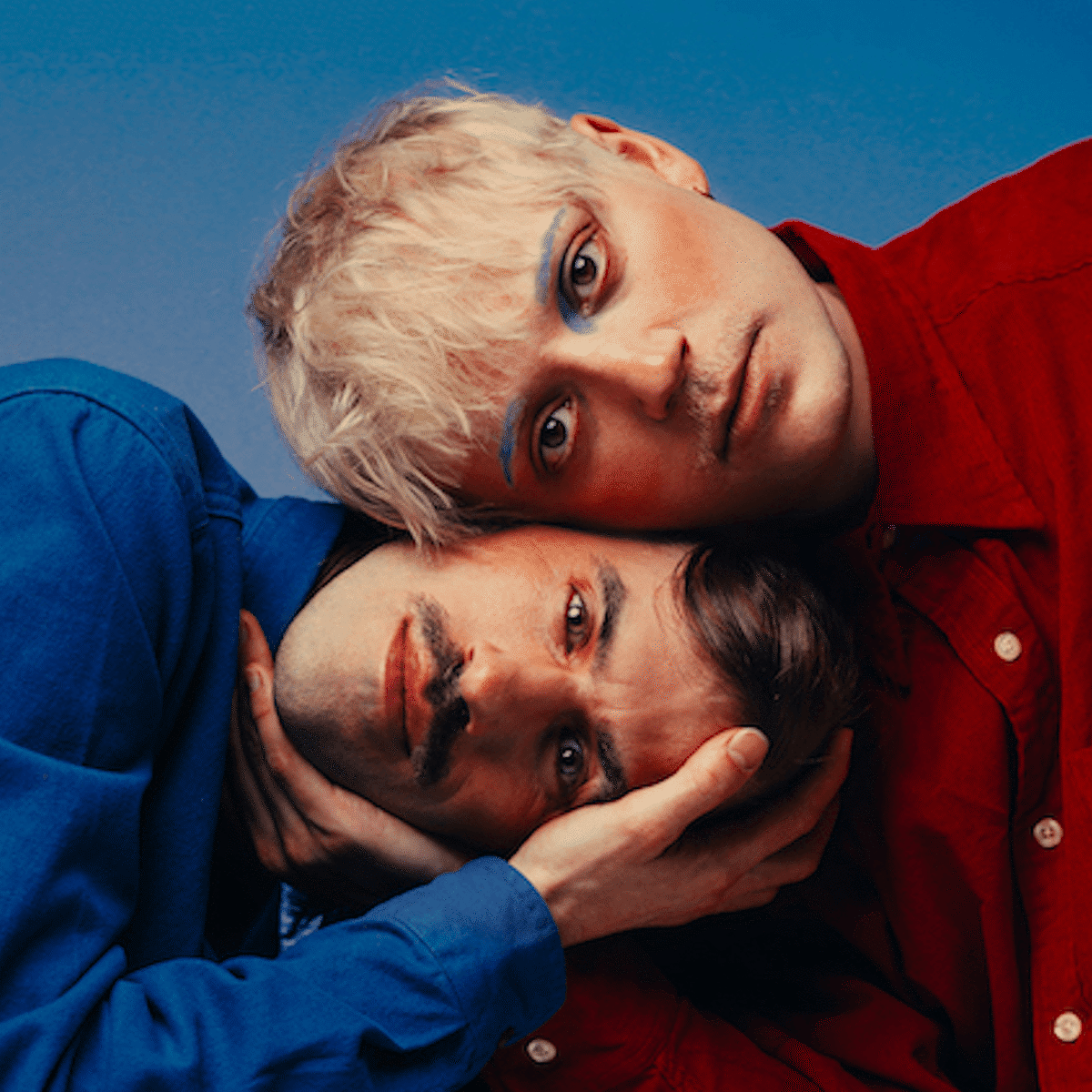 Austrian-Icelandic Pop Duo Oehl Drops New Single. - Watch the video for Oehl: Keine Angst
