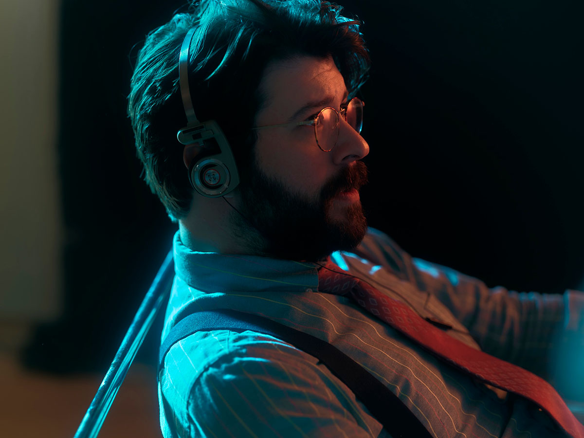 Benton - BROKE DOWN DREAMS