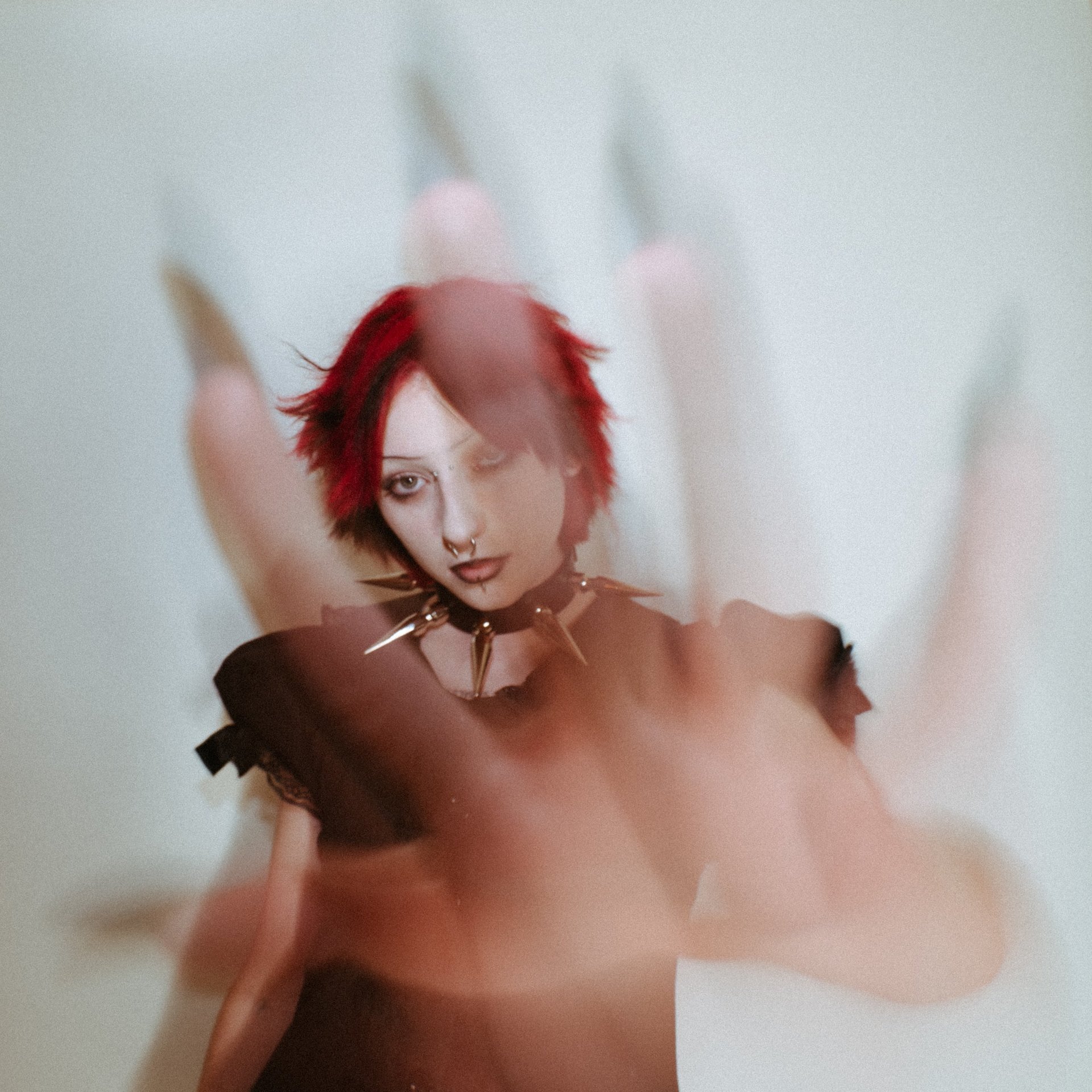 Arista Signs Young Alt Pop Phenom. - Listen to carolesdaughter: violent