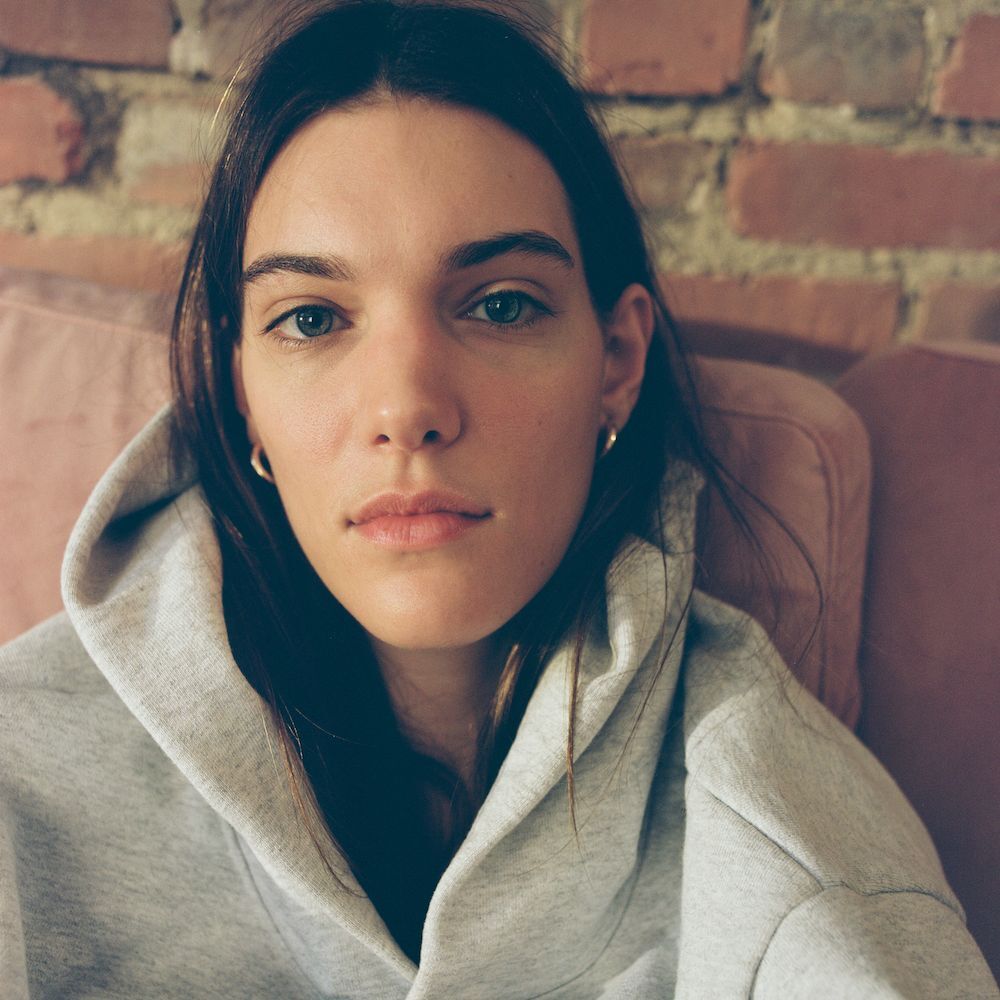 Electro Pop from Montreal FFO Madison Beer. - Charlotte Cardin: Daddy