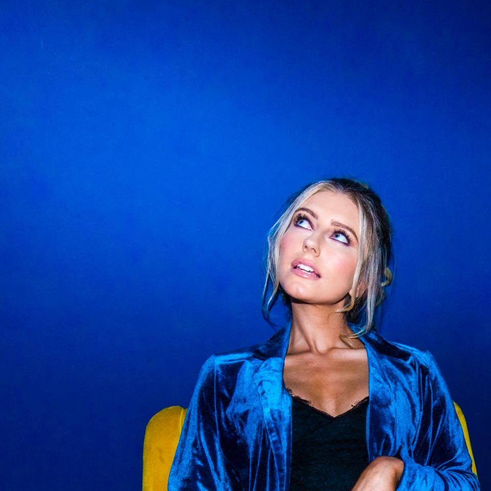 Bouncy Electronic Pop from Dublin. - Fí: Over You