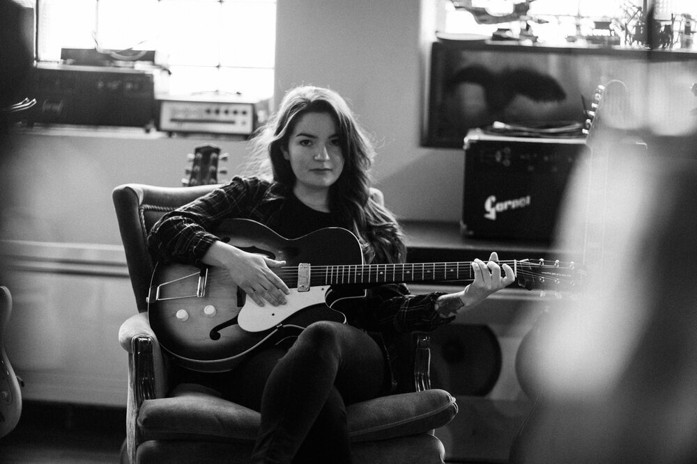Wistful French Folk Pop from Quebec. - Listen to Geneviève Racette: Les adieux
