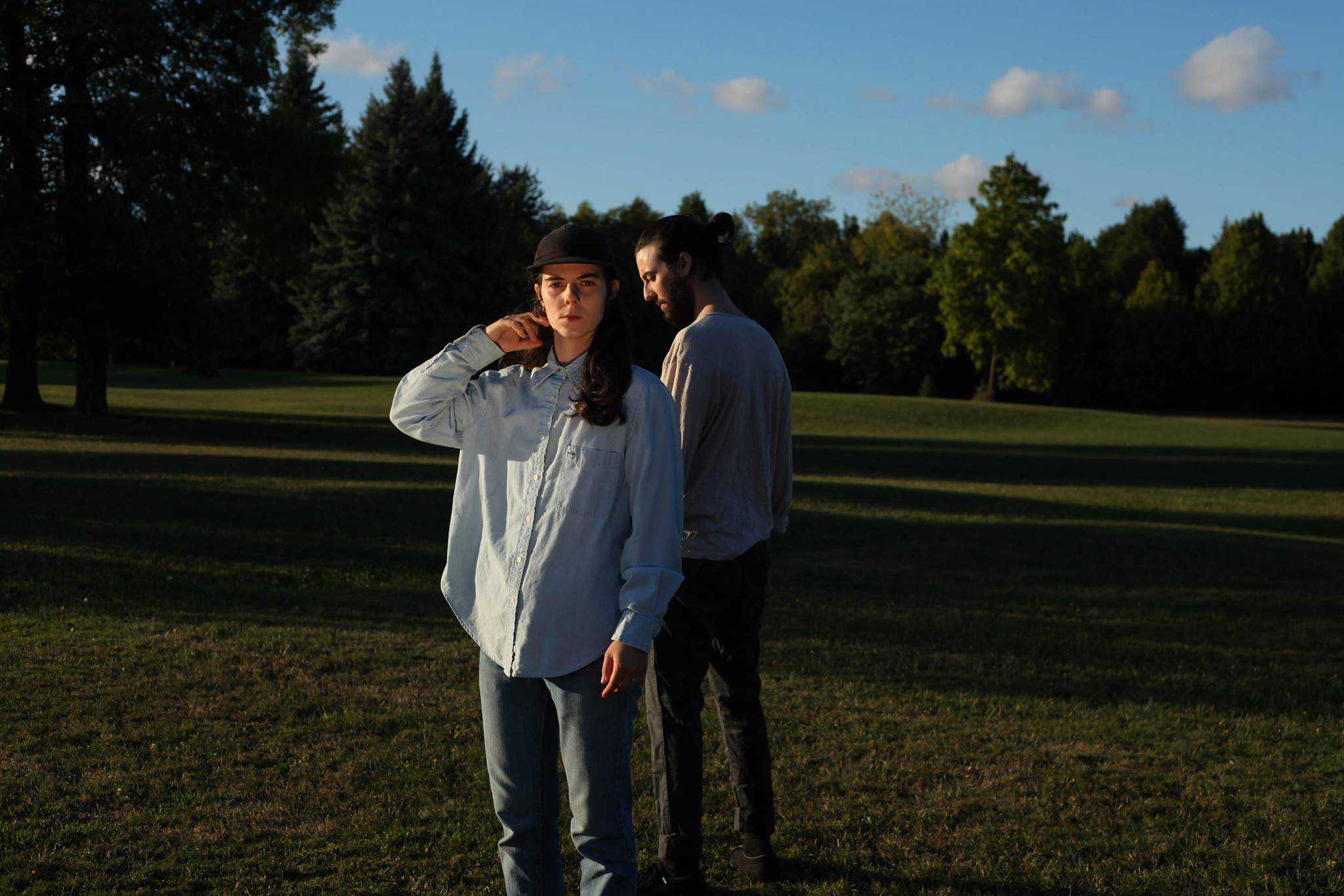 Bilingual Indie Pop with Flavors of RnB. - Hansom Ēli: Monet