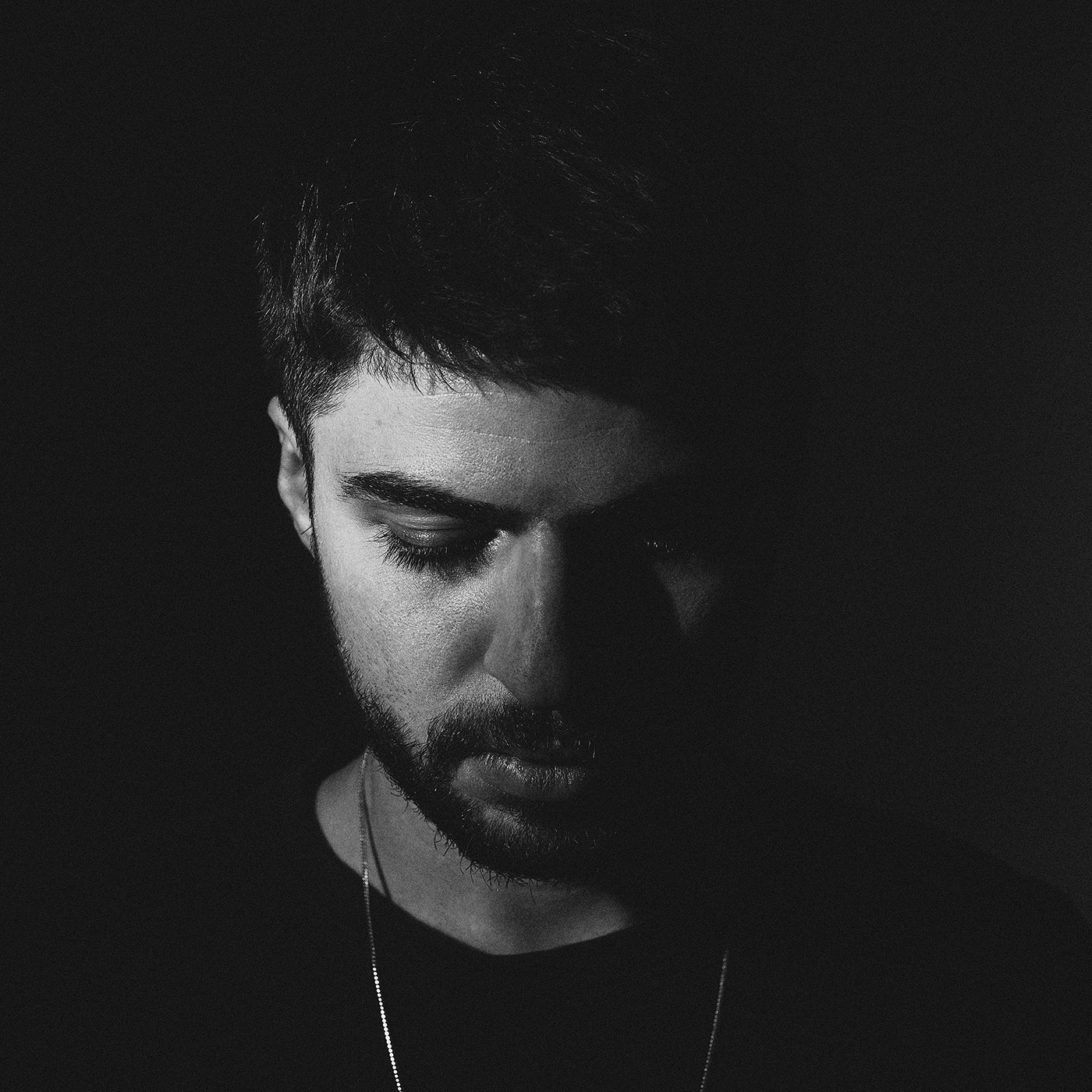 Los Angeles Songwriter Drops Another Electronic Pop Gem. - Hayk Keys: Good Game