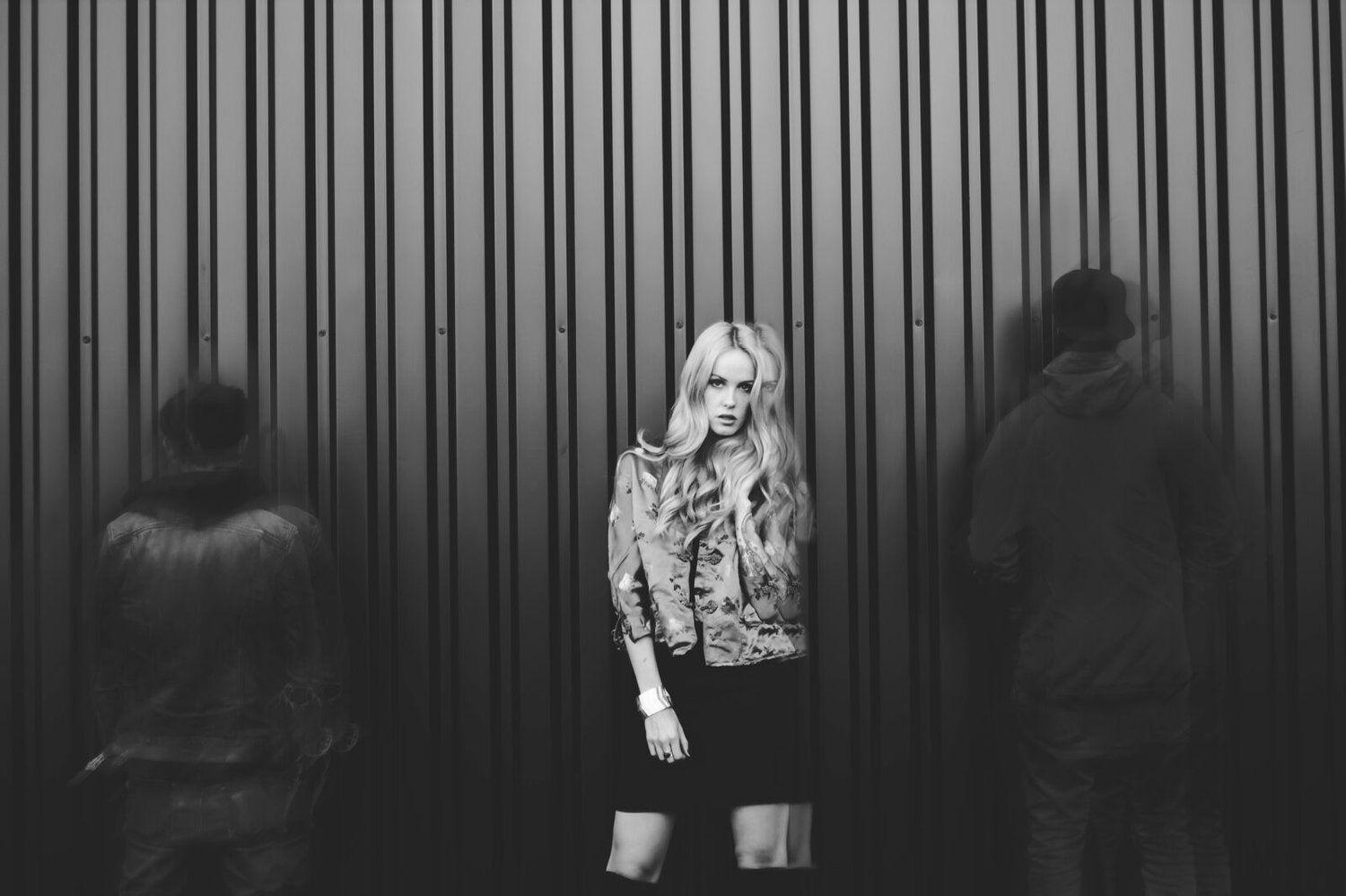 Electro Pop from Toronto. - Jade The Moon: Awkward