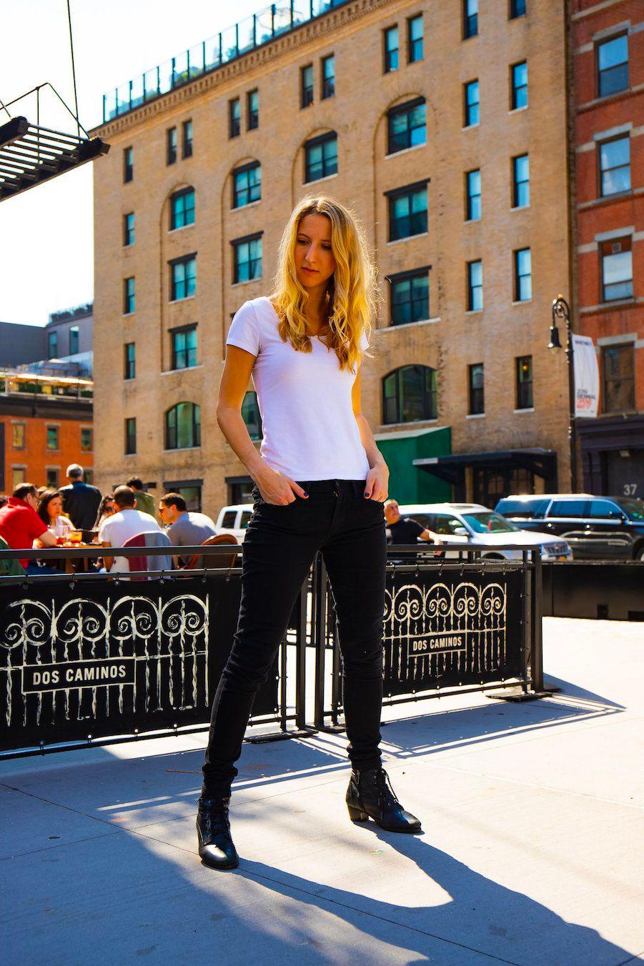 Heartbroken Indie Pop from NYC. -Jenny Kern: Now We Know