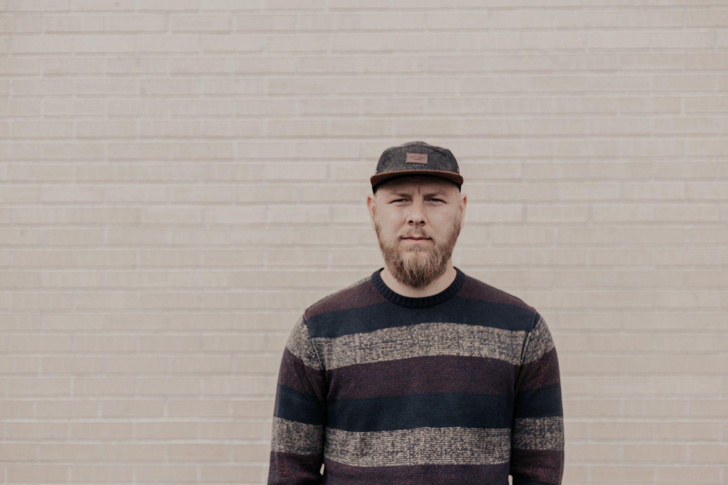 Folk and Electronic Slow Funk. - Joel Ansett: Cadillac