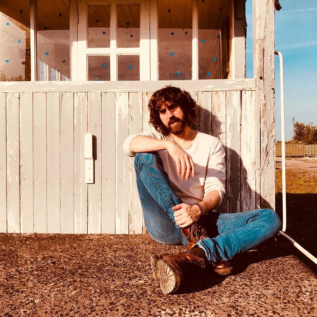 Chamber Pop and Soul from London. — Introducing Jonathan ﻿Jeremiah: Horsepower For The Streets