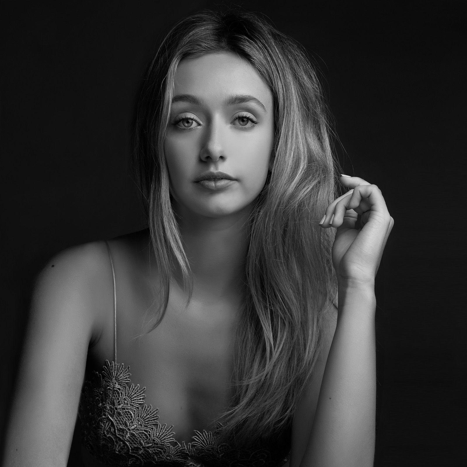 Nostalgic Folk Pop from Kent. - Katie Kittermaster: Sunday Afternoon