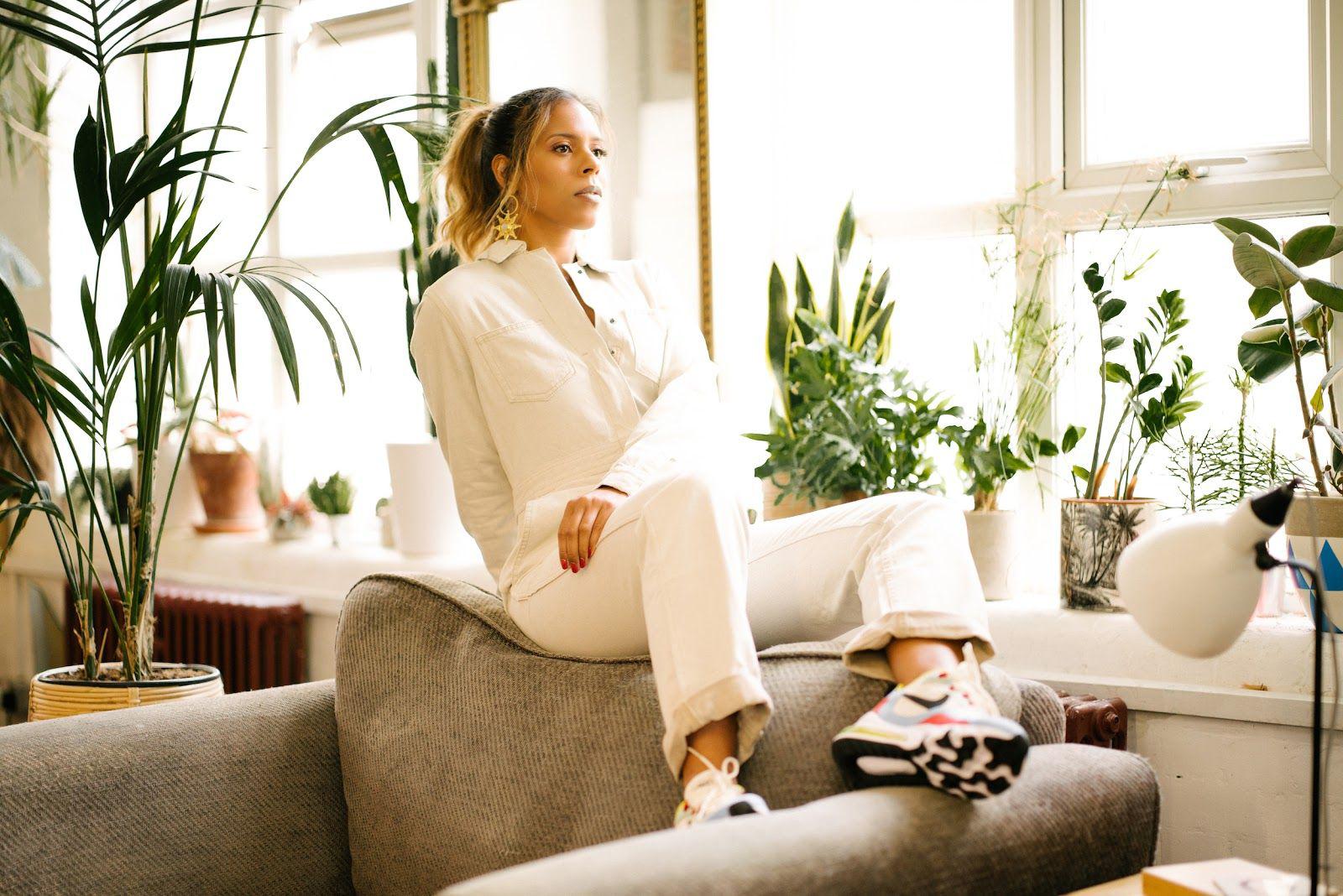Stunning Soul Pop from London. - Kelli-Leigh: Just For One Day (Official Music Video)