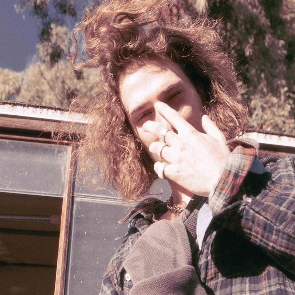 LA Indie Pop. - Kid Bloom: Does It Make Me Wrong?