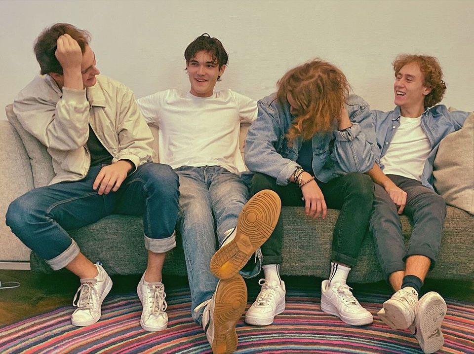 Butter Smooth Indie Soul Pop from Paris. - Later. Presents Their New Single Highway 10