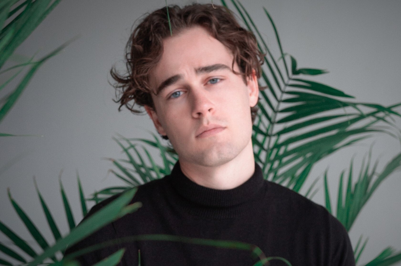 Chill Electro Pop from Los Angeles. - Listen to Logan Prescott: tongue