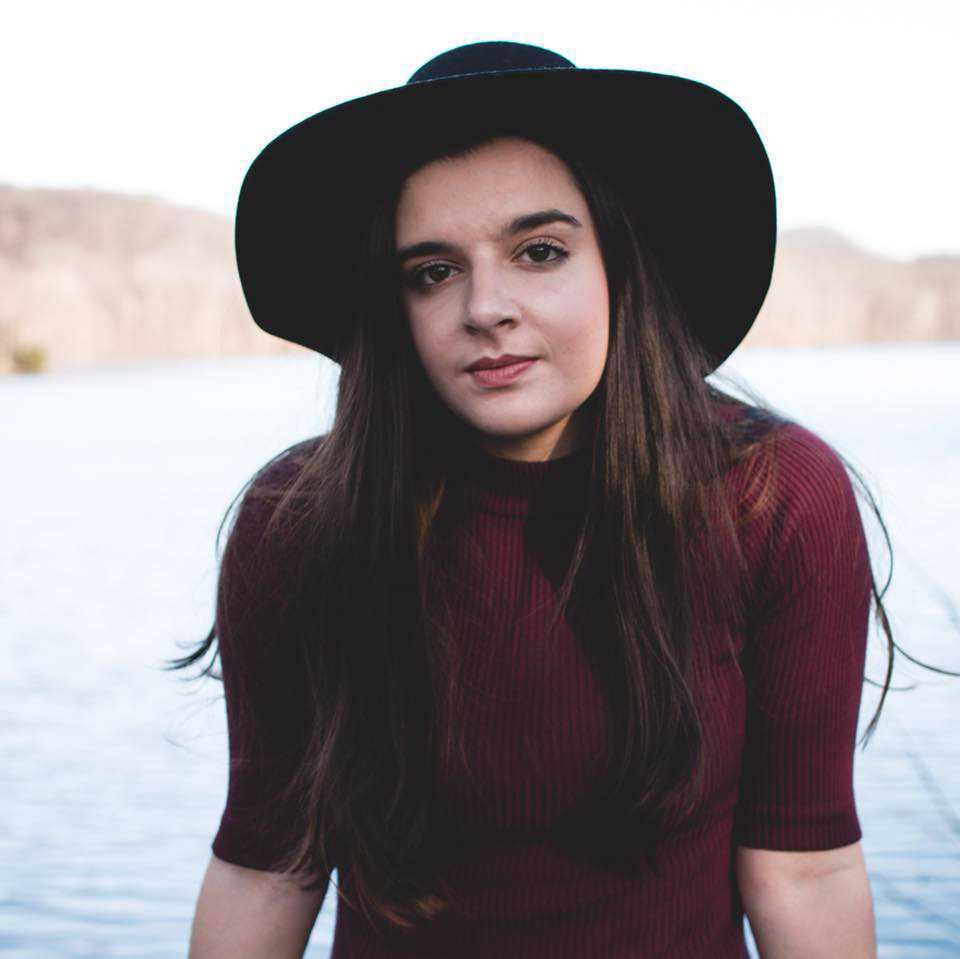 Madeleine Kelson - Already Gone