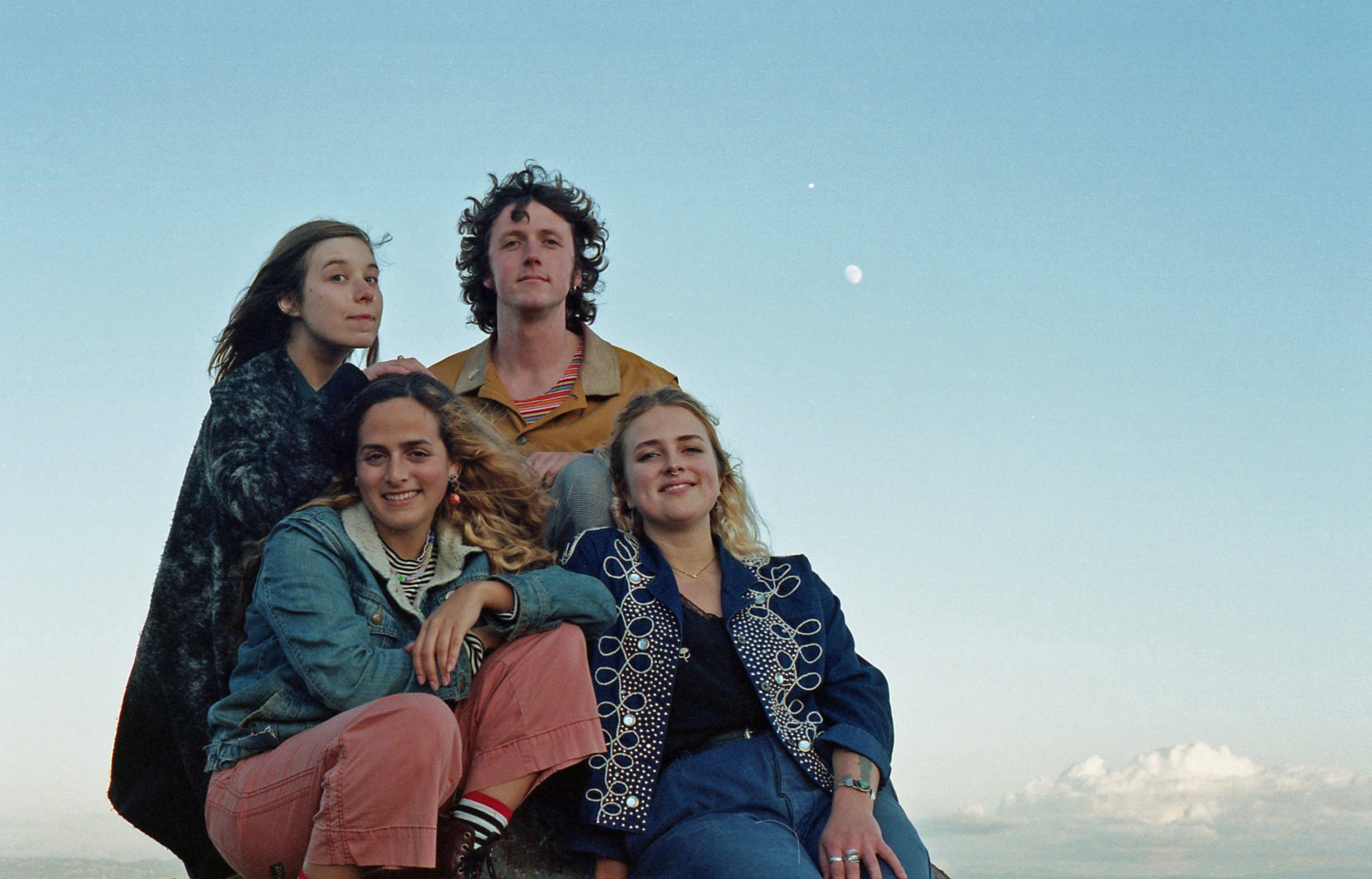 San Francisco Music Collective Delivers Soulful Lofi Grooves. - Mild Universe: Havin a Dream