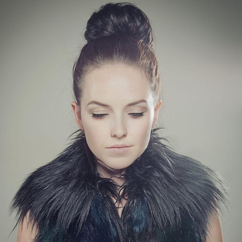 Electronic Alt Rock FFO Bat For Lashes. - Natalie Walker: Starry Eyed Kids