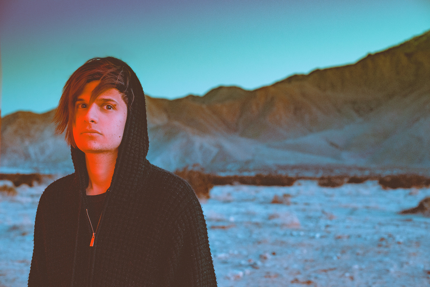 Electronic Pop Artist Disconnects from High School Memories. - Omri: float