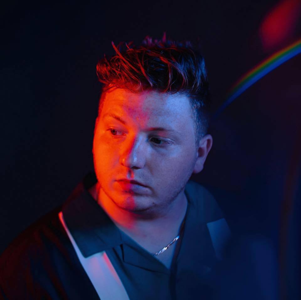 Poignant New Single from The Voice Season 10 Contestant. - Mike Schiavo: Blame It on the City