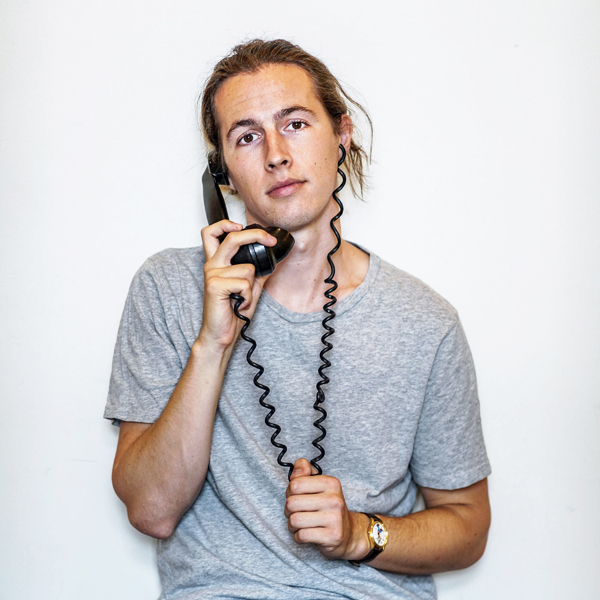 Heart Happy Alt Folk from Perth. - Riley Pearce: Bottle It Up (feat Greta Stanley)