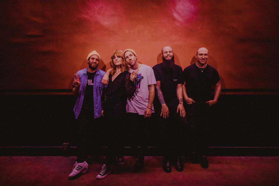 Energetic Indie Pop from California. - The Mowglis: Wasting Time (Music Video)