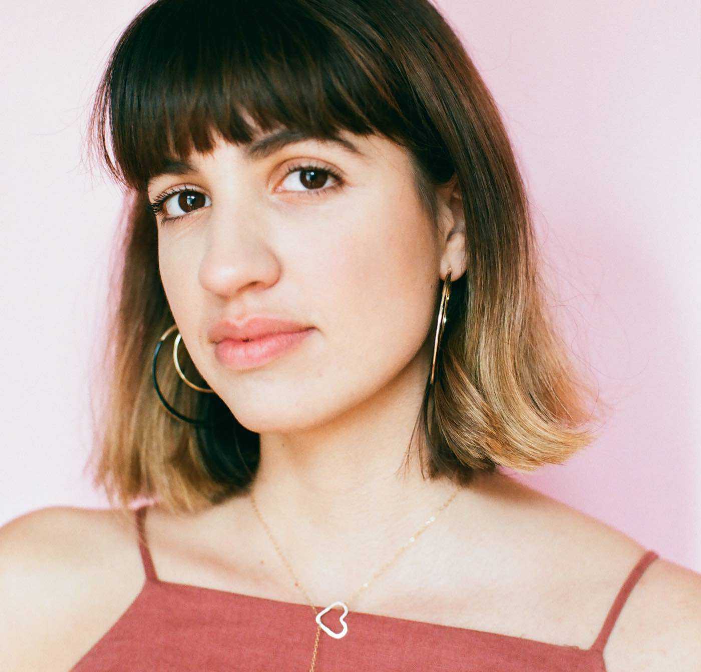 An Empowering Mix of Indie Rock and Electronic Pop. - Victoria Canal: Victoria