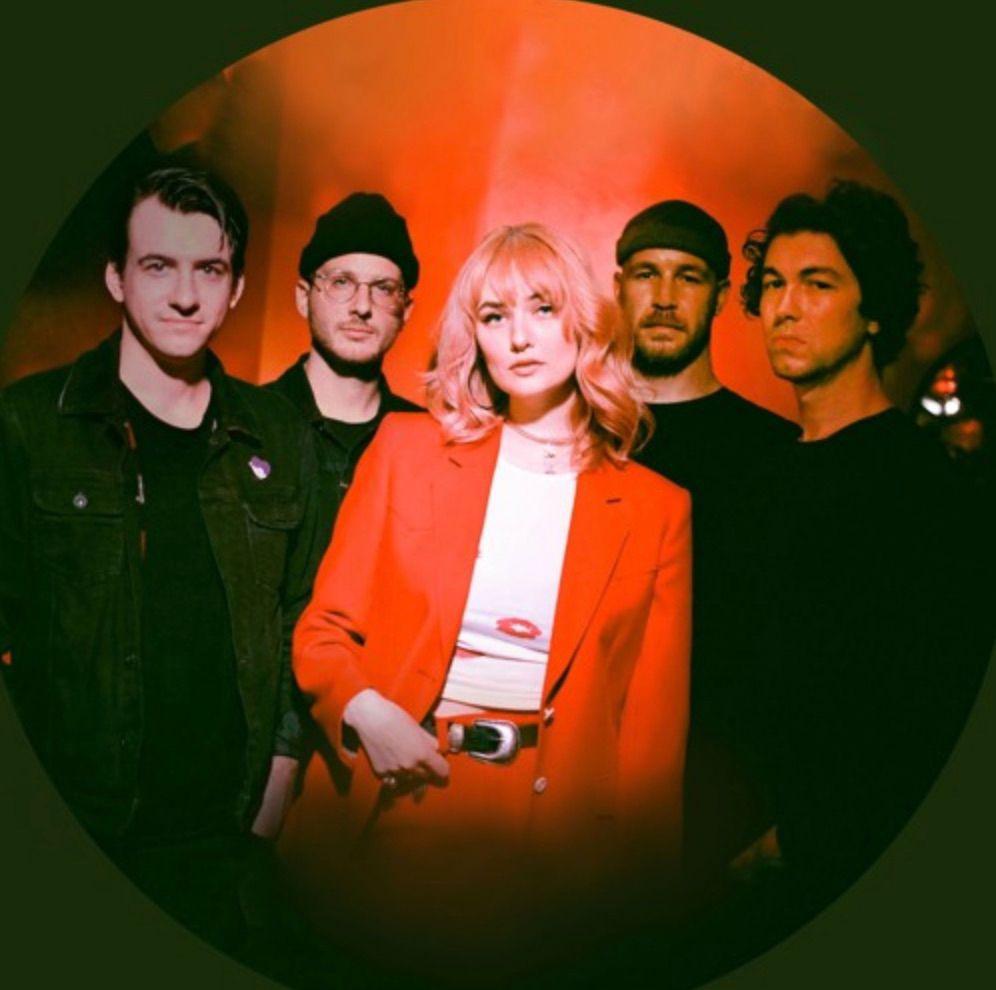 Youngblood - Better When Youre Close